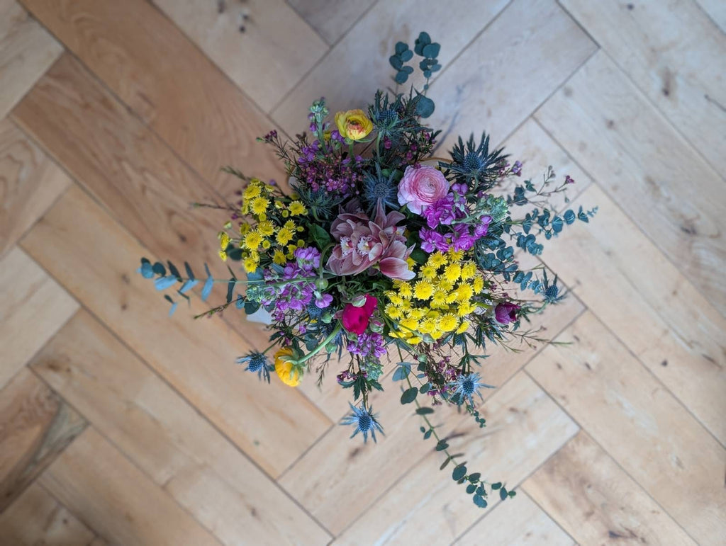 Flower Bouquet- Hand tied in Living Vase Box